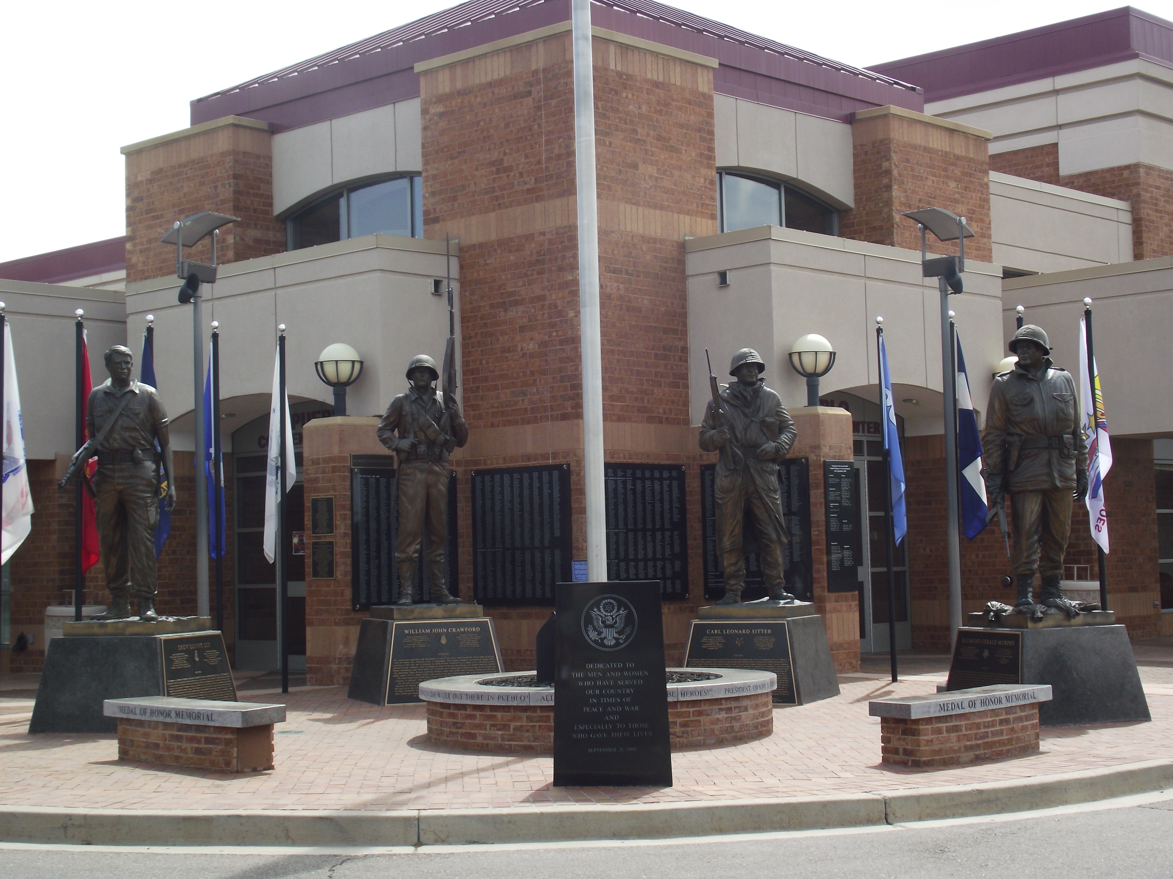Zoom on the image : Pueblo Medal of Honor Memorial